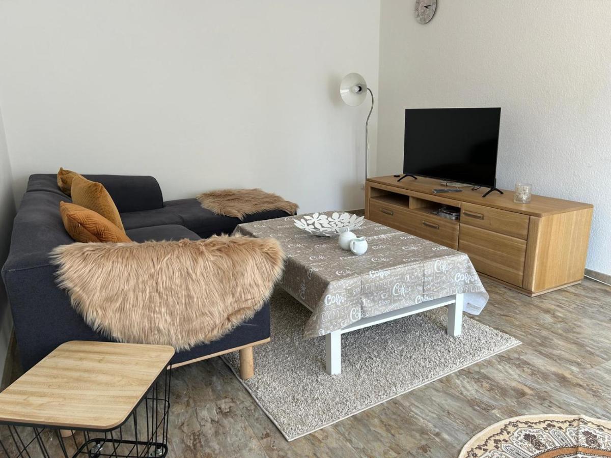 Apartamento Gemuetliches Familienhaus - Fuehlt Euch Wohl Oldenburg Exterior foto