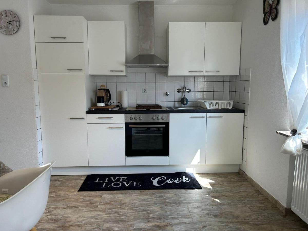 Apartamento Gemuetliches Familienhaus - Fuehlt Euch Wohl Oldenburg Exterior foto