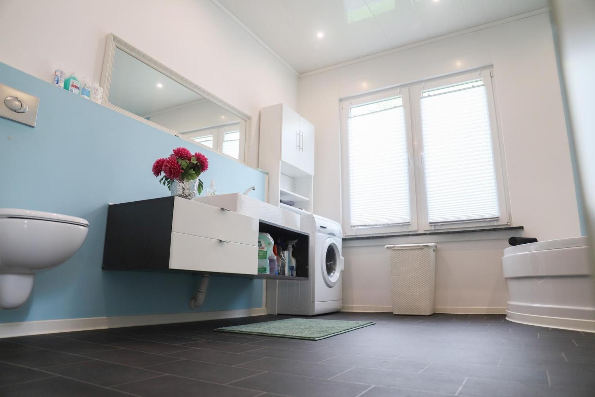 Apartamento Gemuetliches Familienhaus - Fuehlt Euch Wohl Oldenburg Exterior foto