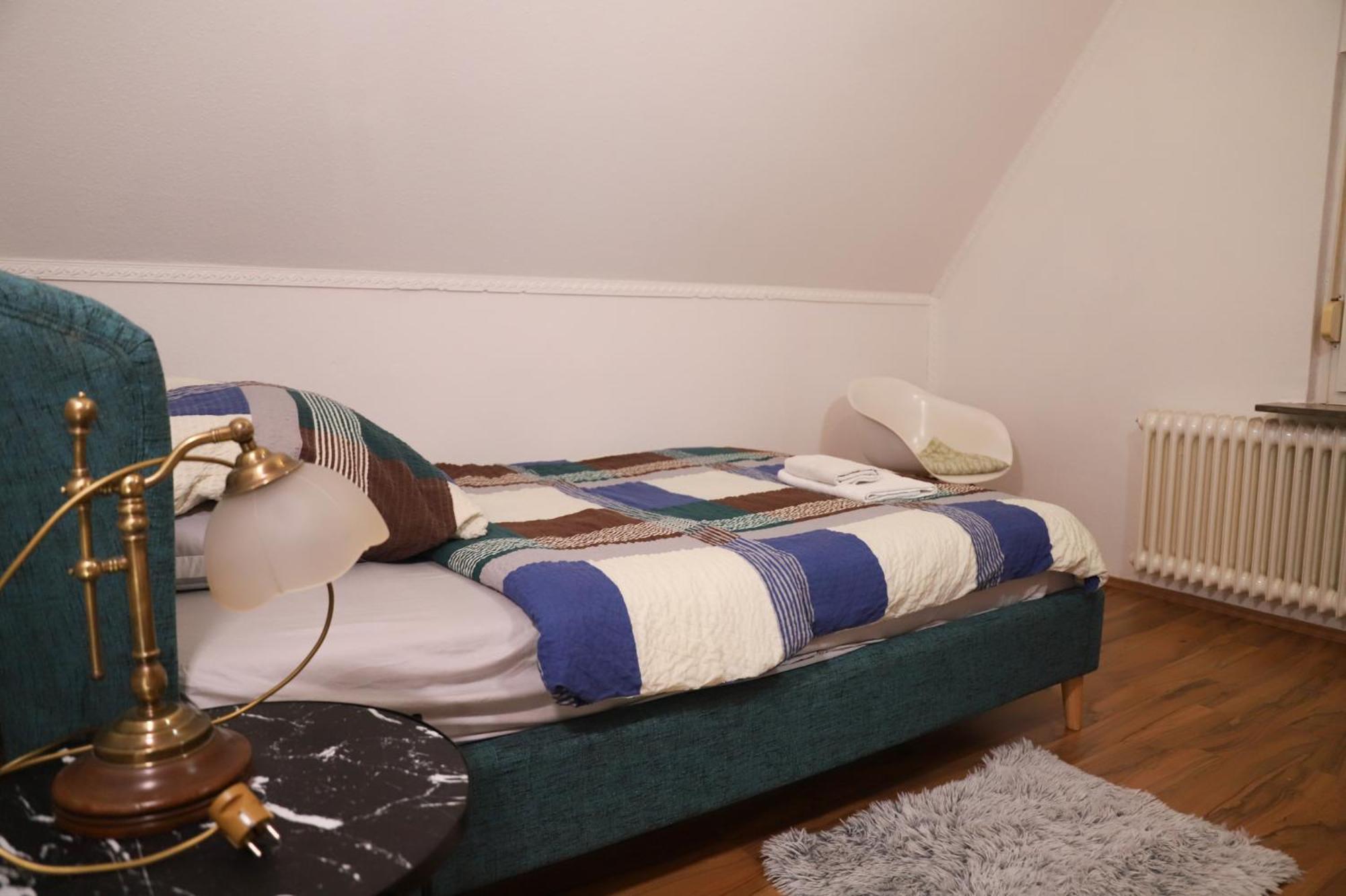 Apartamento Gemuetliches Familienhaus - Fuehlt Euch Wohl Oldenburg Exterior foto